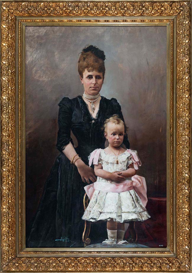 Photo frame Portrait Regent Maria Cristina with her son Alfonso XIII. MMB Collection 