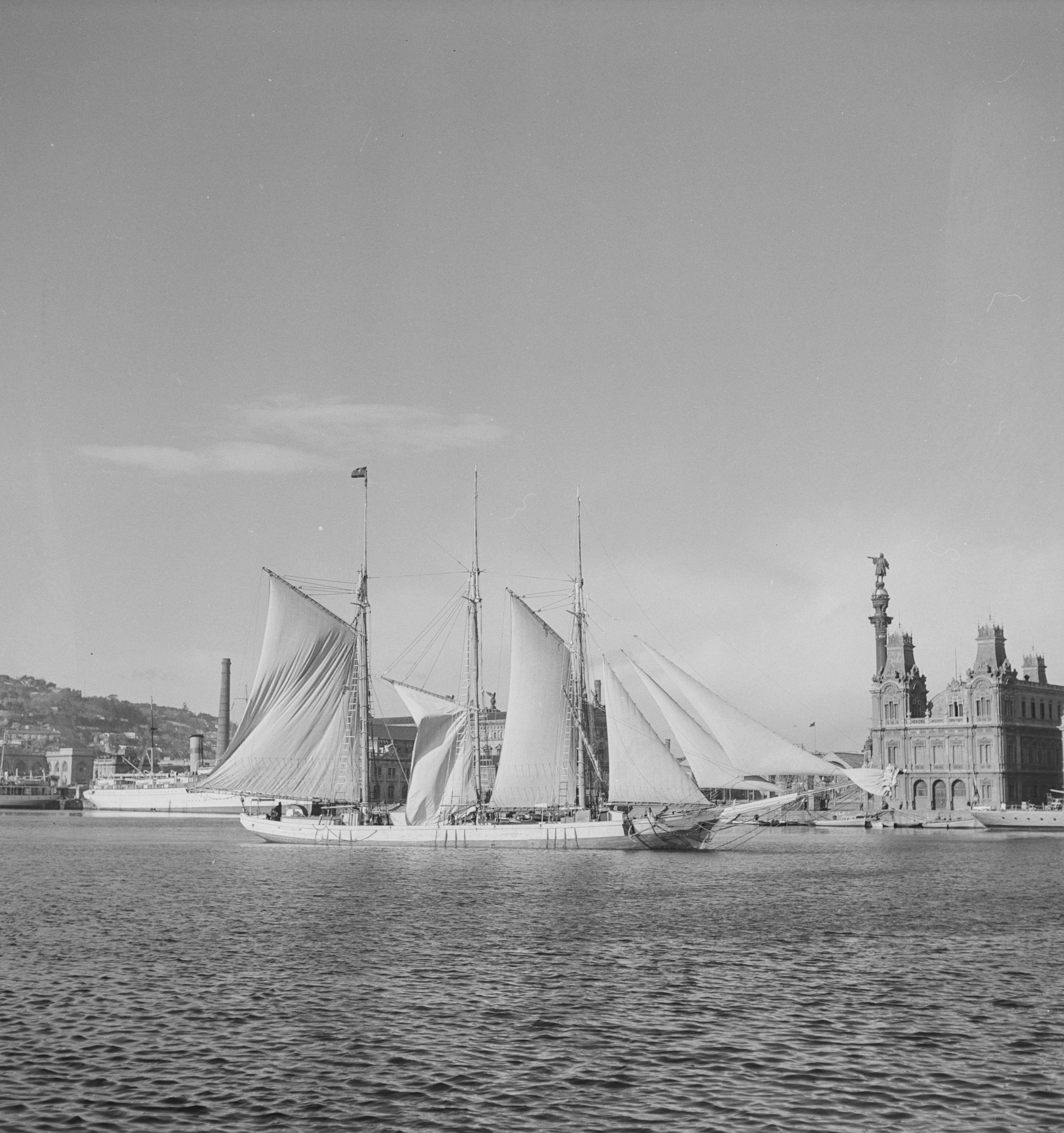 Schooner at the Dàrsena Nacional dock in the Port of Barcelona 